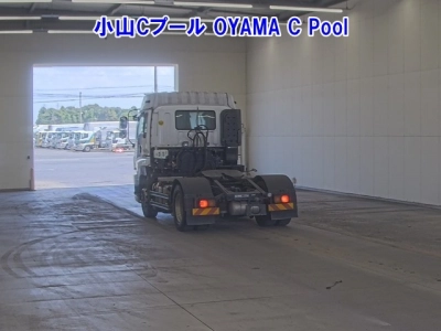 ISUZU GIGA