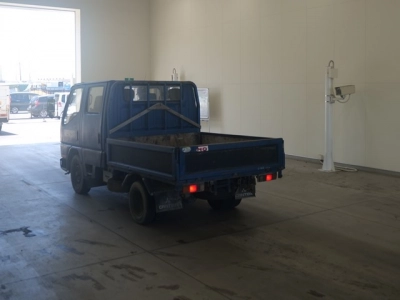 MITSUBISHI FUSO CANTER GUTS