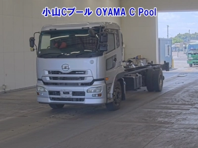 NISSAN UD