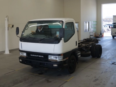 MITSUBISHI CANTER