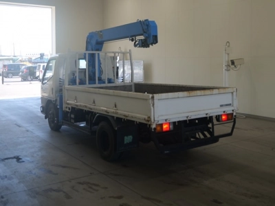MITSUBISHI CANTER