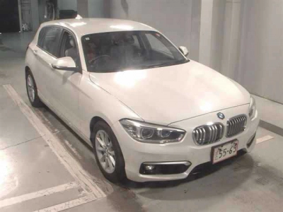 BMW 1 SERIES