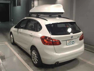 BMW 2 SERIES