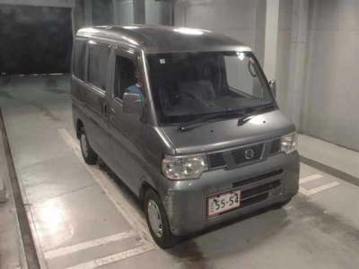 NISSAN NV100 CLIPPER