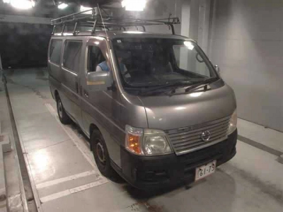 NISSAN CARAVAN