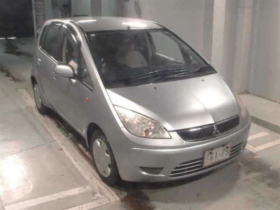 MITSUBISHI COLT