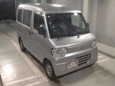 MITSUBISHI MINICAB