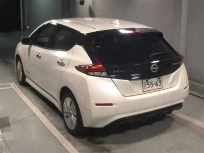 NISSAN LEAF