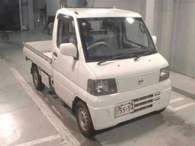 NISSAN CLIPPER