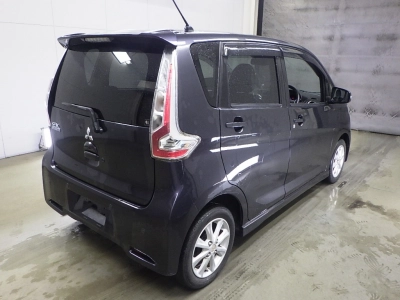 MITSUBISHI EK CUSTOM