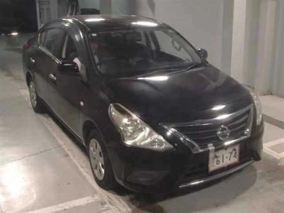NISSAN TIIDA LATIO