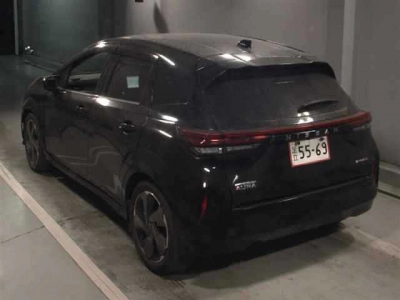 NISSAN AURA