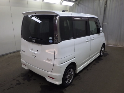 NISSAN ROOX