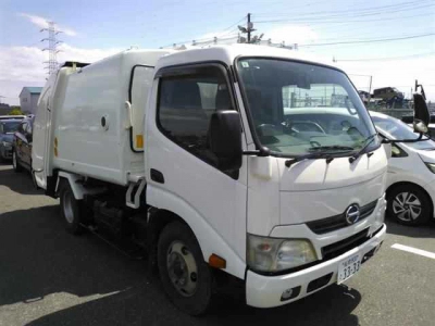 HINO DUTRO