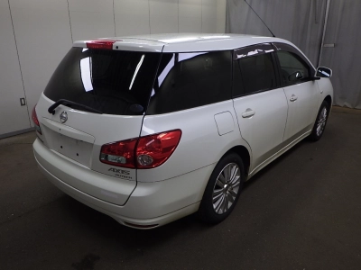 NISSAN WINGROAD