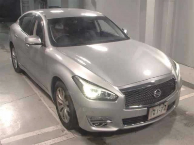 NISSAN FUGA