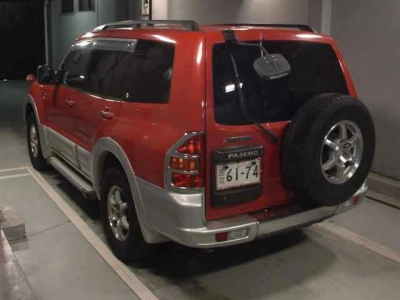 MITSUBISHI PAJERO