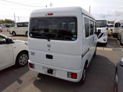 NISSAN NV100 CLIPPER