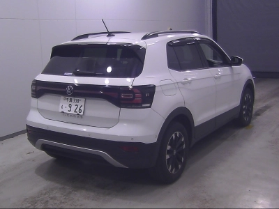 VOLKSWAGEN T-CROSS