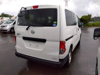 NISSAN NV200 VANETTE VAN