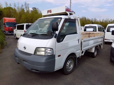 NISSAN VANETTE TRUCK