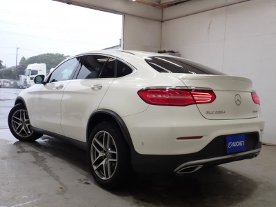 MERCEDES BENZ GLC