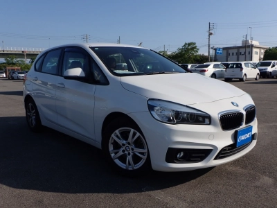 BMW 2 SERIES