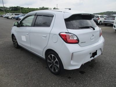 MITSUBISHI MIRAGE