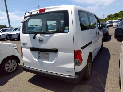 NISSAN NV200 VANETTE VAN