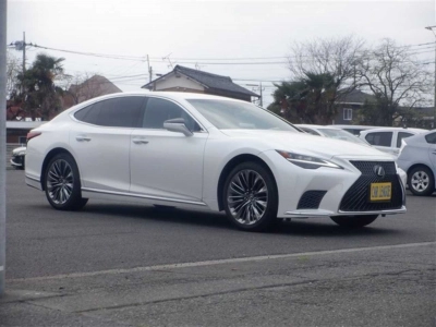 LEXUS LS