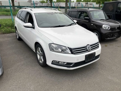 VOLKSWAGEN PASSAT VARIANT