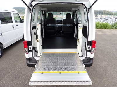 NISSAN NV200 VANETTE VAN
