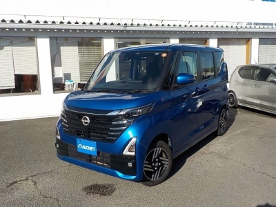 NISSAN ROOX