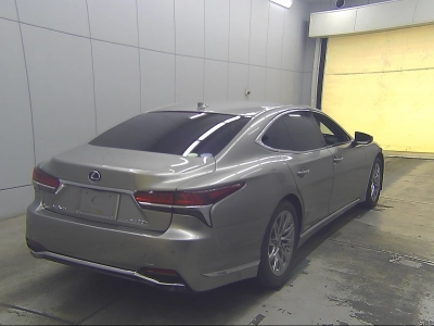 LEXUS LS