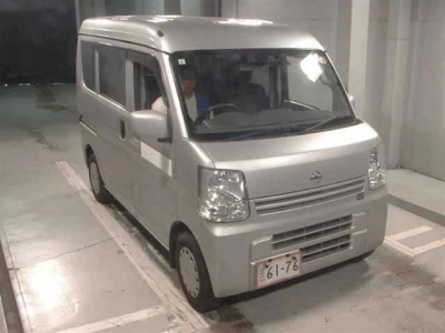 NISSAN NV100 CLIPPER
