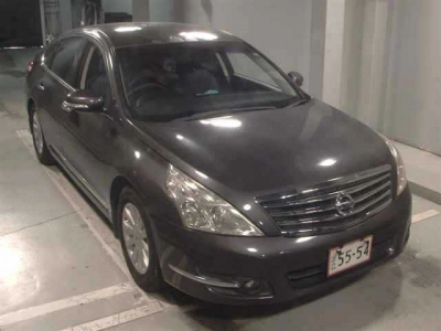 NISSAN TEANA