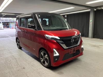 NISSAN ROOX