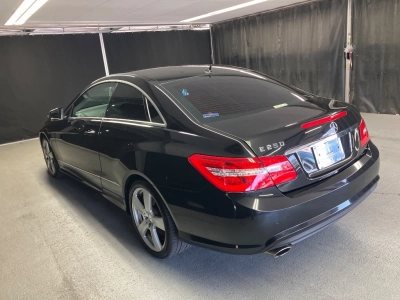 MERCEDES BENZ E CLASS