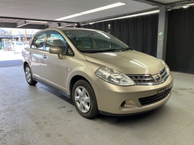 NISSAN TIIDA LATIO