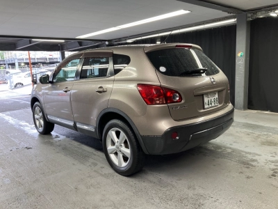 NISSAN DUALIS