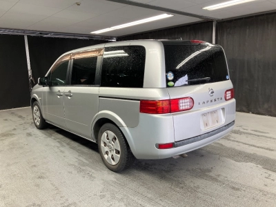 NISSAN LAFESTA