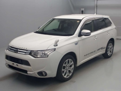 MITSUBISHI OUTLANDER PHEV