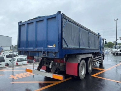 MITSUBISHI FUSO SUPER GREAT