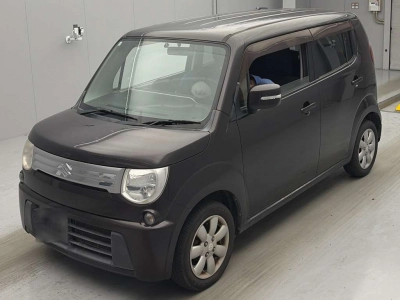 SUZUKI MRWAGON