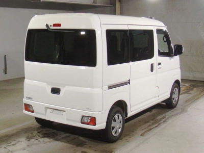 TOYOTA PIXIS VAN