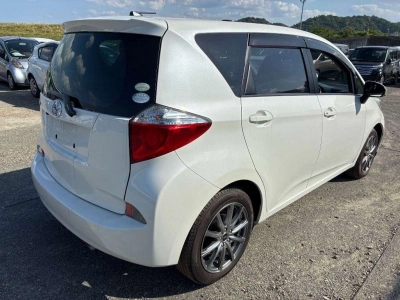 TOYOTA RACTIS