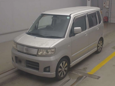 SUZUKI WAGON R STINGRAY