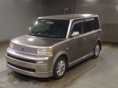 TOYOTA BB