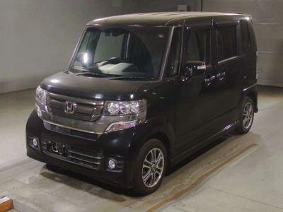 HONDA N BOX CUSTOM