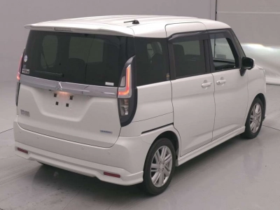 MITSUBISHI DELICA D:2